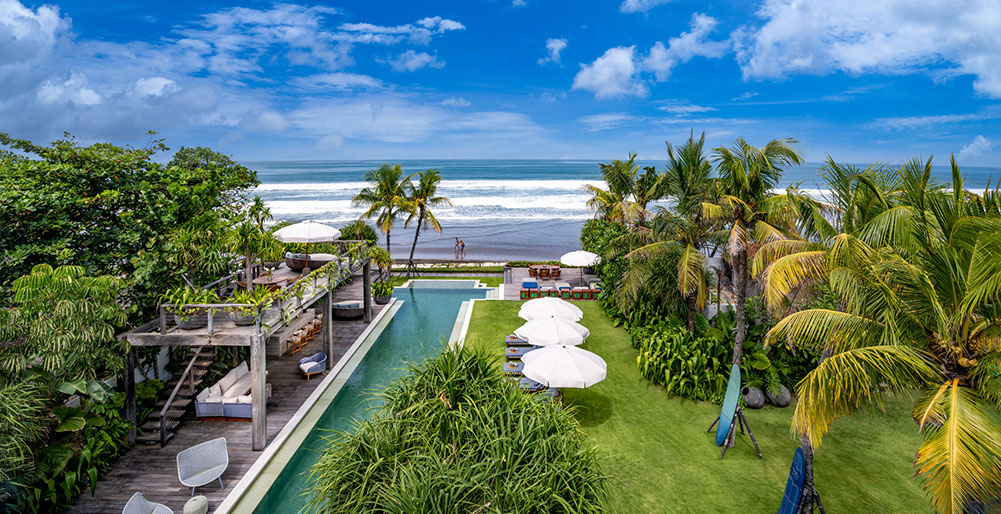 Noku Beach House - 27-metre infinity pool