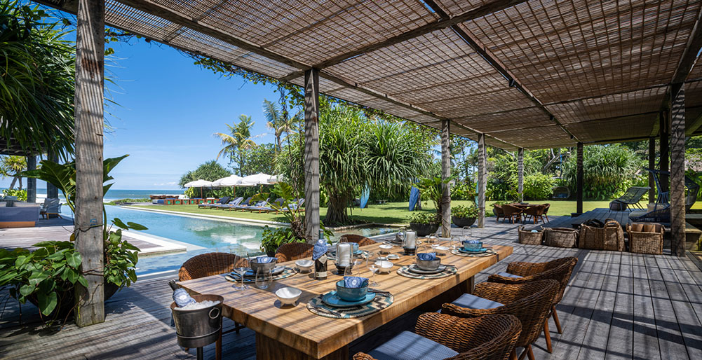 Noku Beach House - Alfresco dining