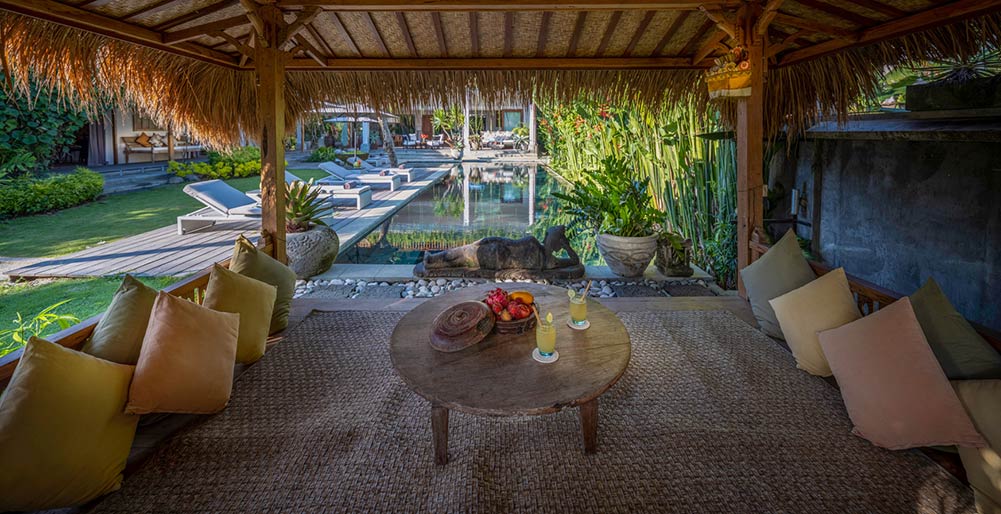 Villa Mandalay Dua - Balé interior