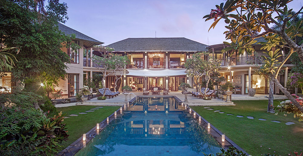 1. Villa Avalon Main House - View across pool to villa