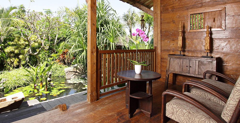 Dea Villas - Villa Radha - Porch seating