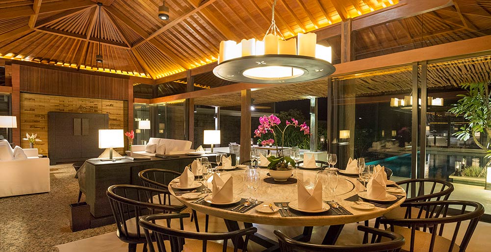 Sohamsa Estate - Villa Hamsa - Dining area