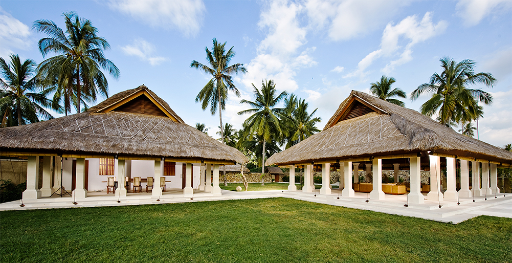 Villa Sepoi Sepoi - View of dining room & sitting room from the Sea Breeze room